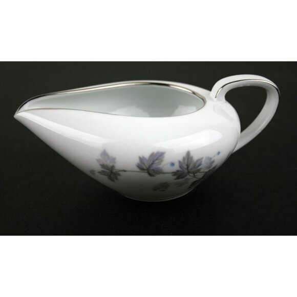 Noritake Fine China Creamer With Floral Design & Silver Trim Ivyne 6605 - Picture 1 of 5